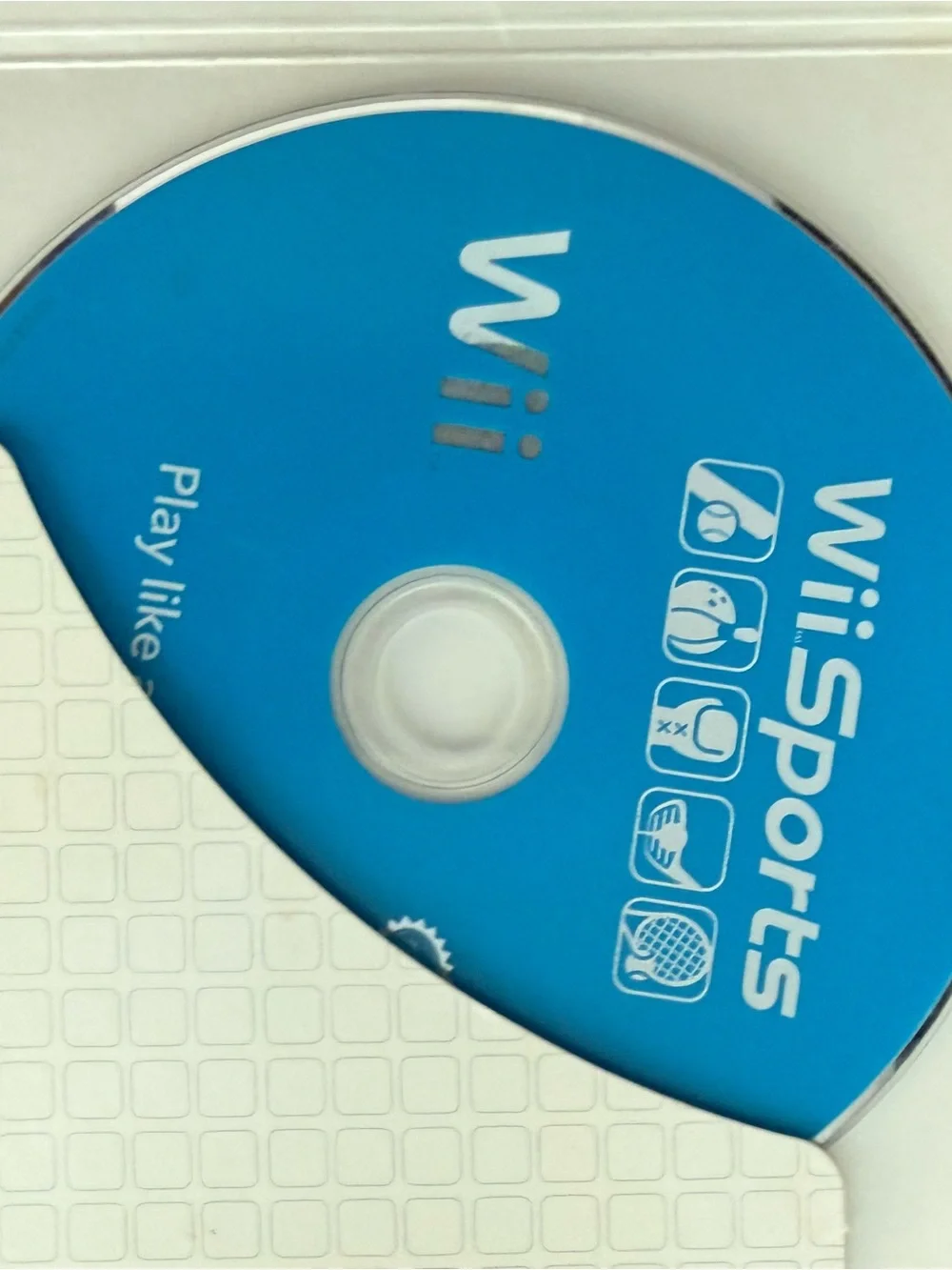 Nintendo Wii Sports (White & Blue) - Sports Game Disc